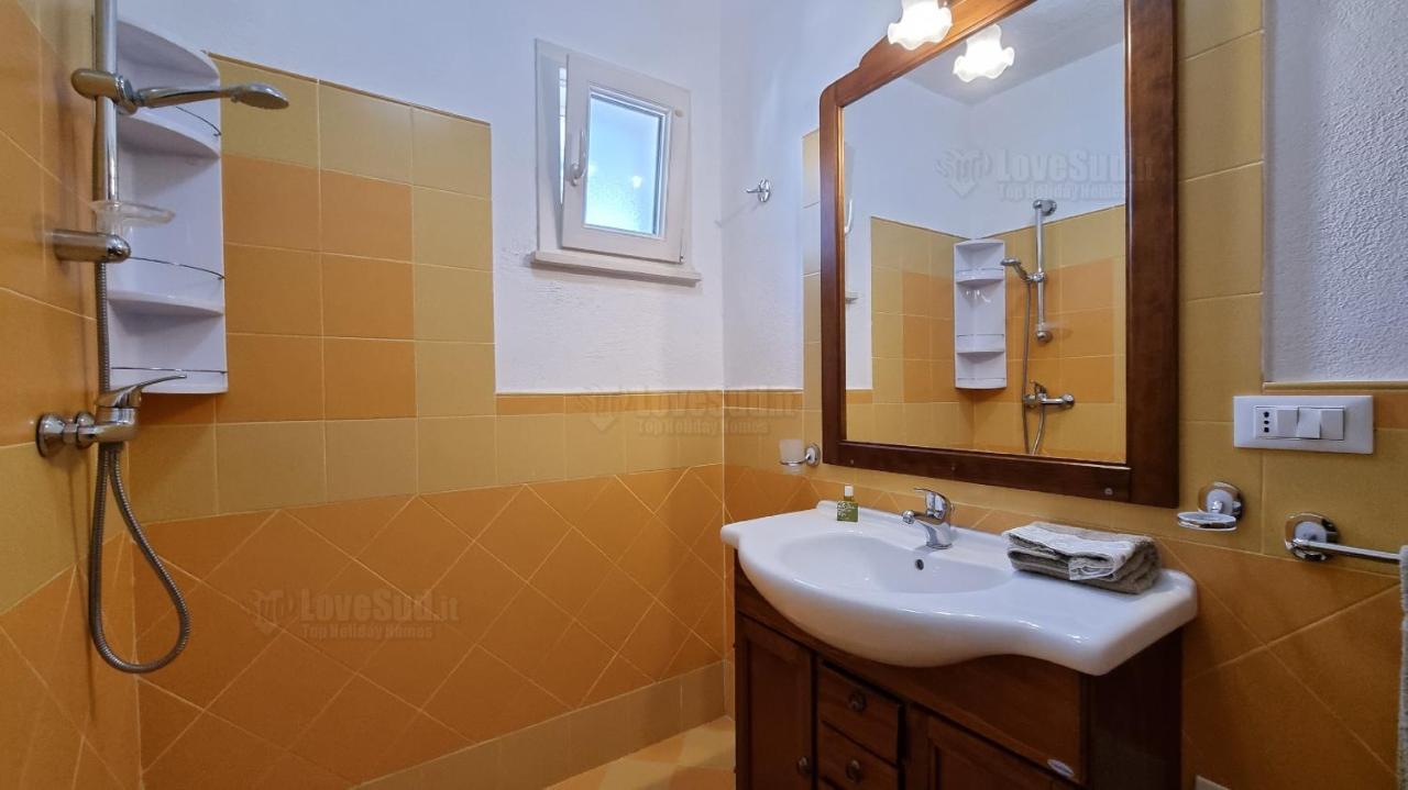 Casa Funnuvojere By Lovesud Corsano  Екстериор снимка