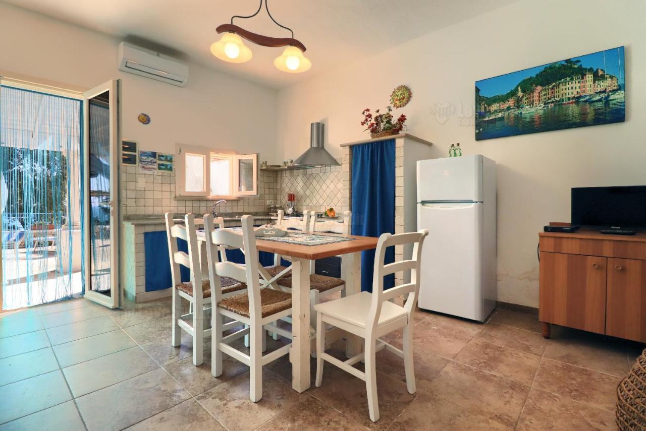 Casa Funnuvojere By Lovesud Corsano  Екстериор снимка